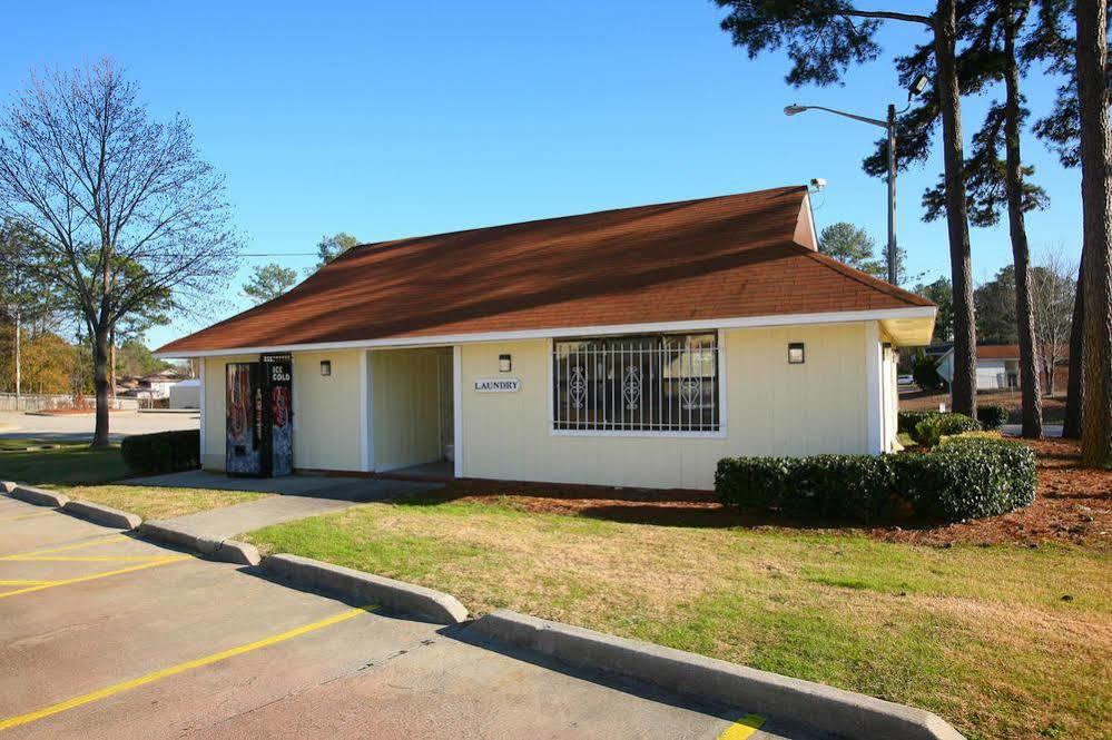 Rodeway Inn & Suites Hephzibah Augusta Exterior foto