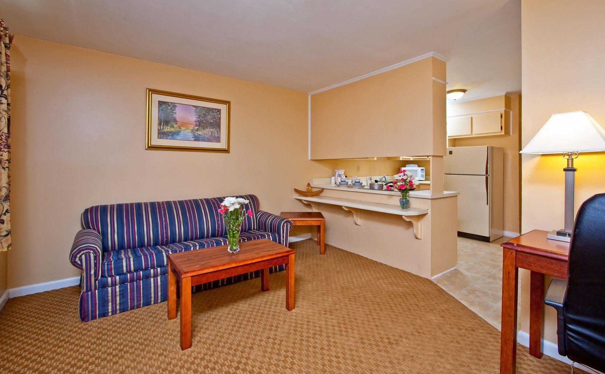 Rodeway Inn & Suites Hephzibah Augusta Exterior foto