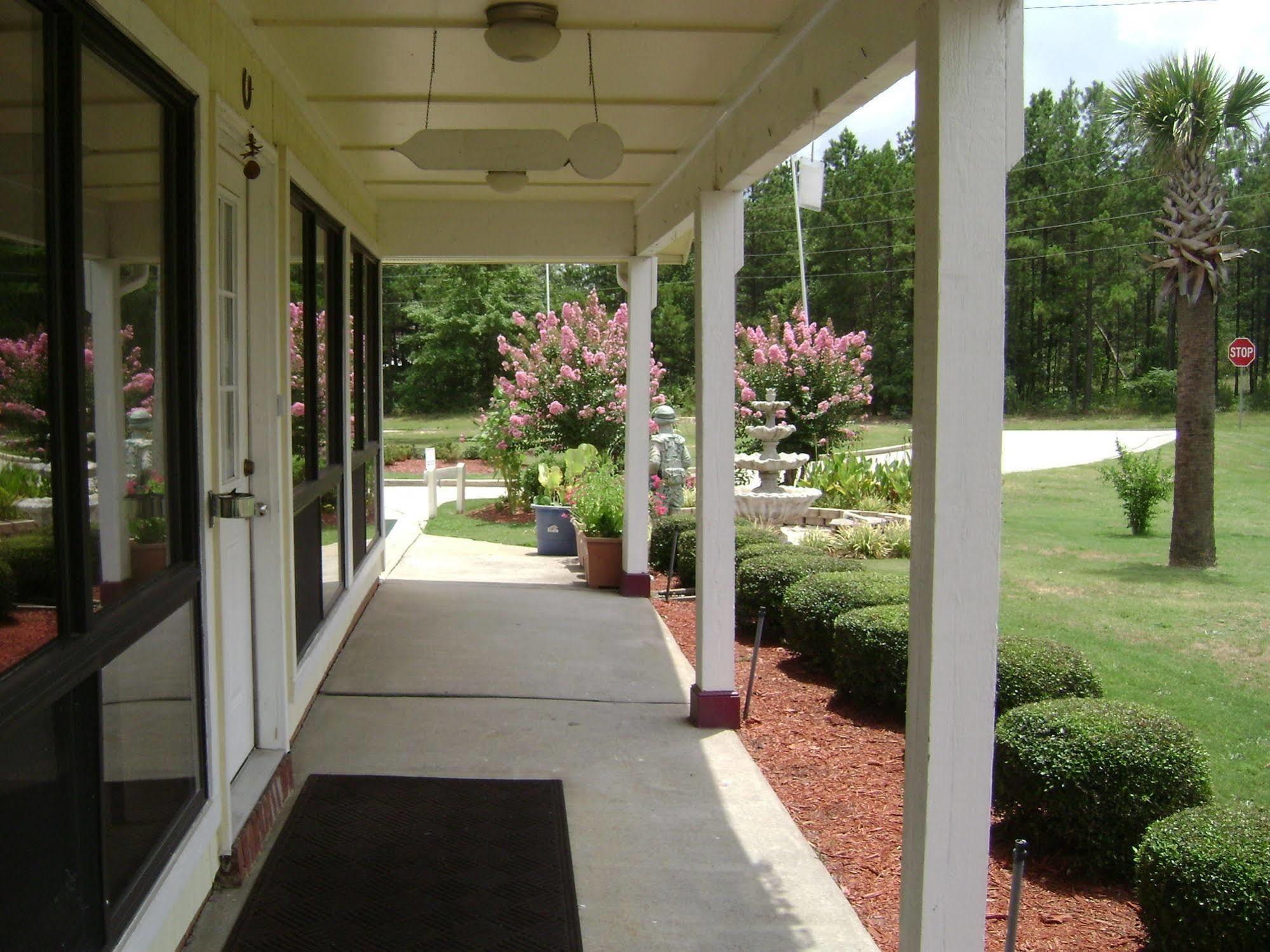 Rodeway Inn & Suites Hephzibah Augusta Exterior foto